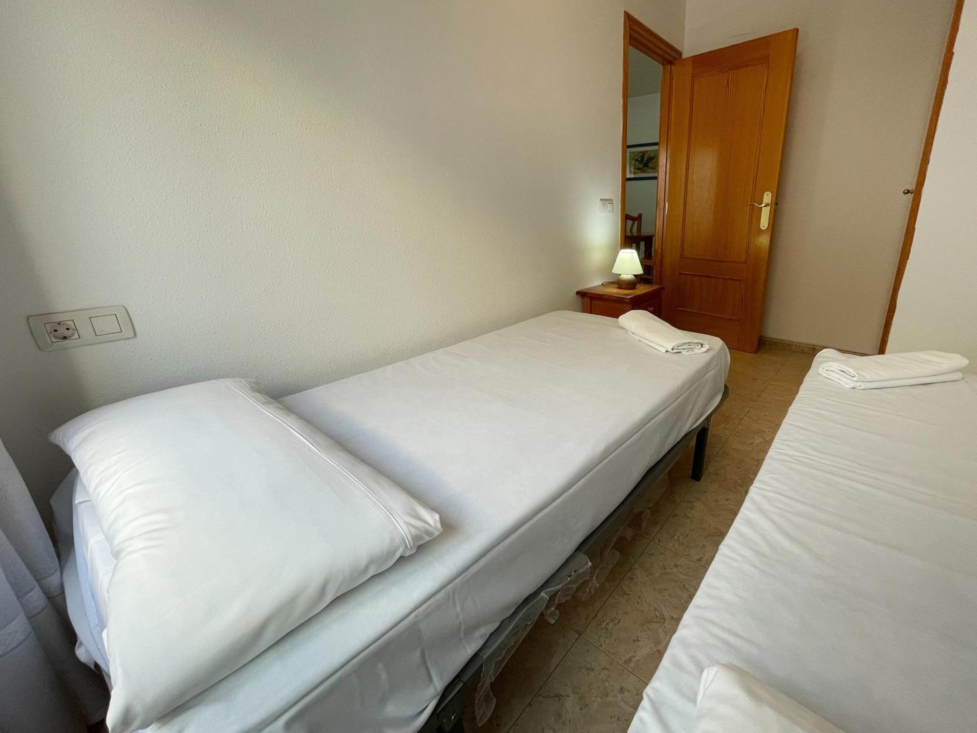 Apartamentos Estacion Oropesa 3000 أوروبيسا ذيل مار المظهر الخارجي الصورة